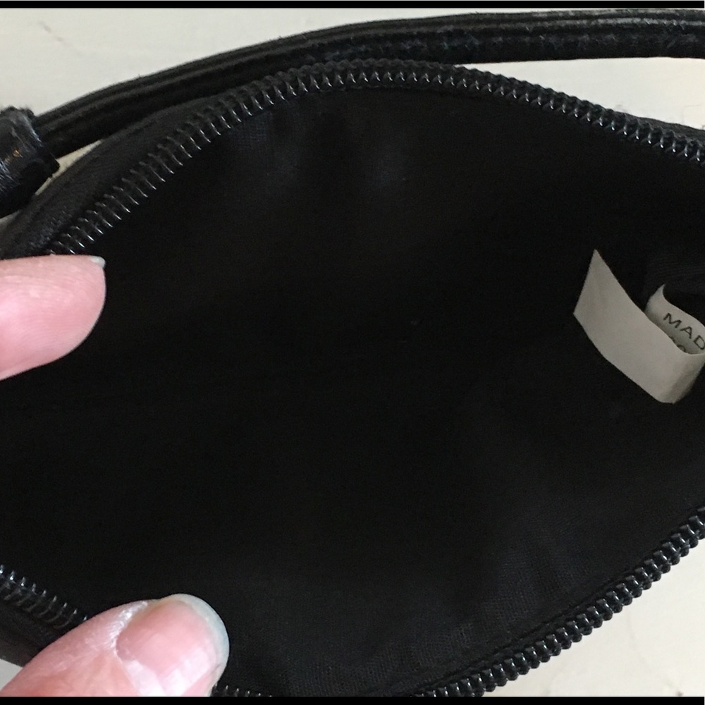 Wristlet - Picture 4 of 4